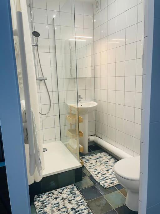 Comme A La Maison-Porte De Paris Leilighet Pantin Eksteriør bilde
